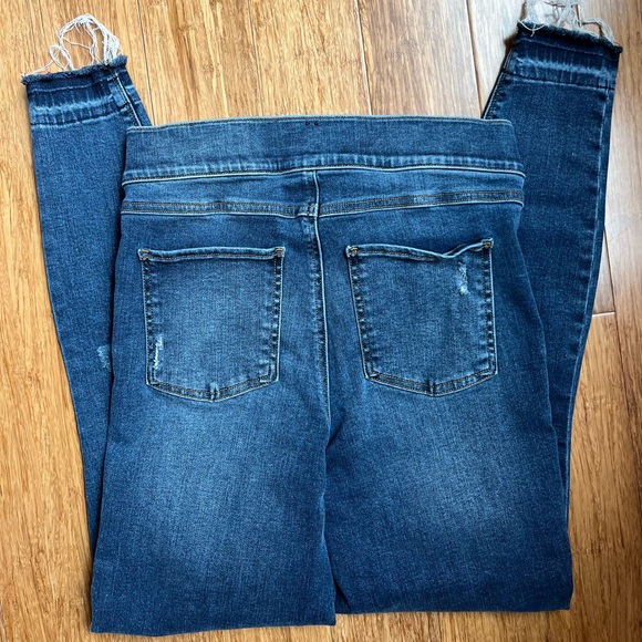 Spanx distressed skinny jeans size Medium Pullon - Picture 3 of 10